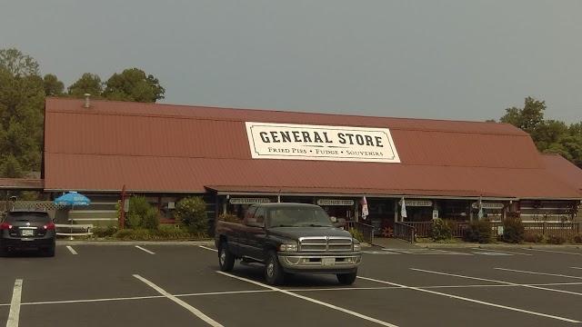 Apple Valley Mountain Village & Cafe